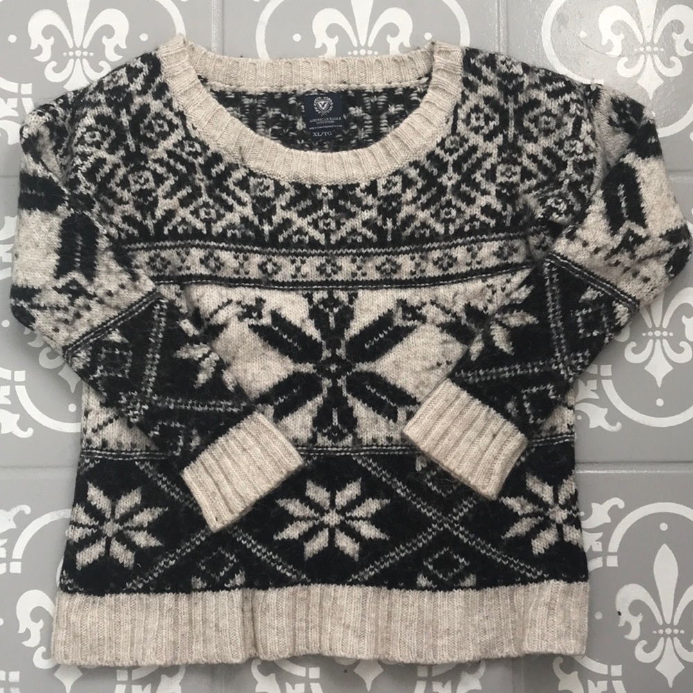American eagle fuzzy wool winter sweater XL